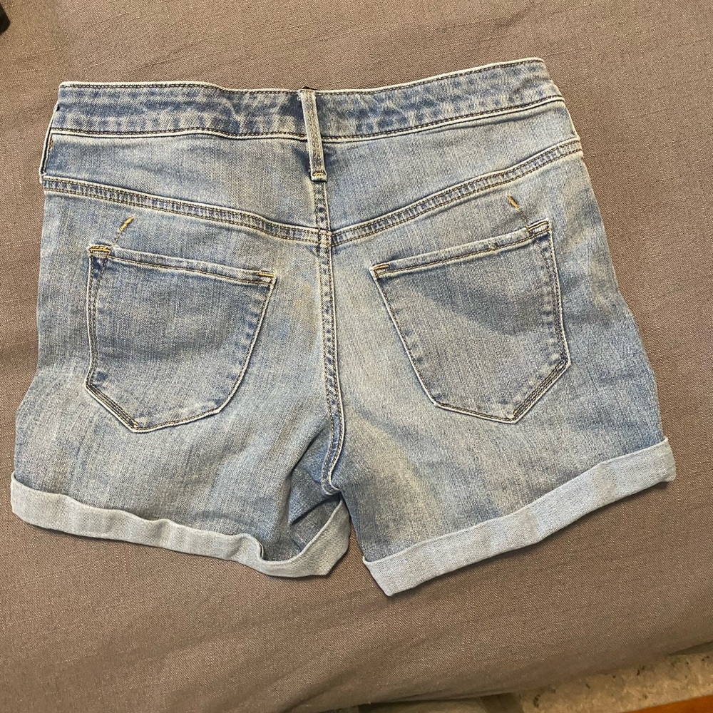 2/26r target shorts! 2 for price of 1!